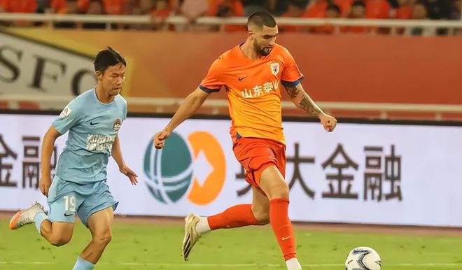 山东鲁能坚守主场面对重庆信和，冲击胜利的简单介绍